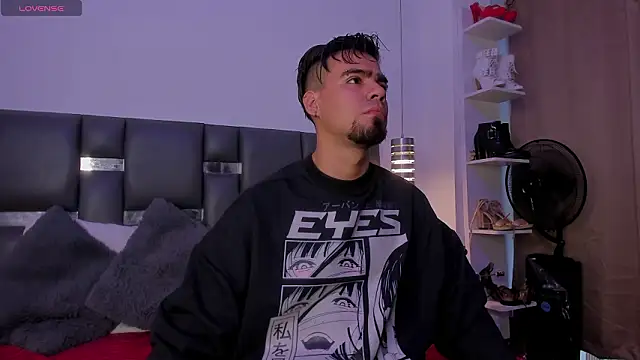 PittAndLunaa online show from February 5, 12:12 pm