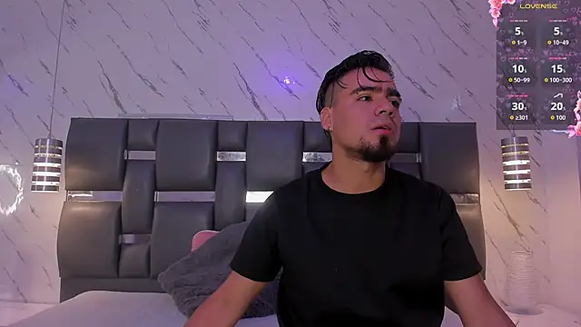 PittAndLunaa online show from April 9, 12:22 pm