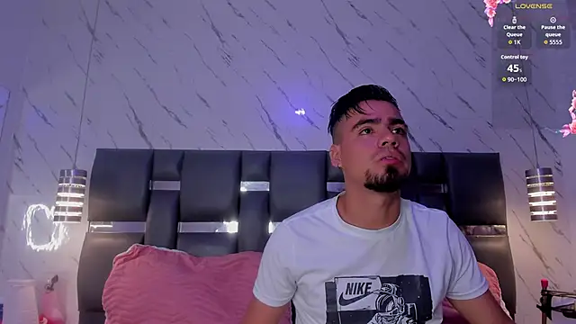 PittAndLunaa online show from February 24, 12:50 pm