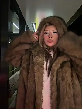 jackelinuh online show from March 18, 10:54 pm