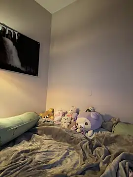 jackelinuh online show from April 7, 10:44 pm