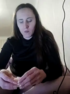 emeli moon online show from December 15, 8:14 pm