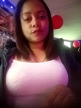 miakatalella23 online show from September 24, 11:43 pm