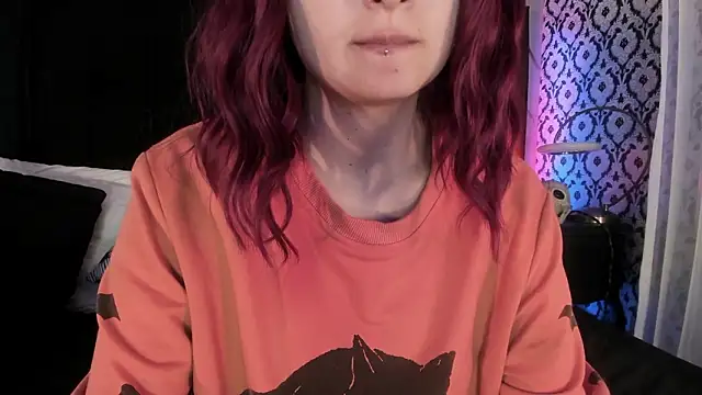 Adeelinee online show from January 15, 8:01 pm