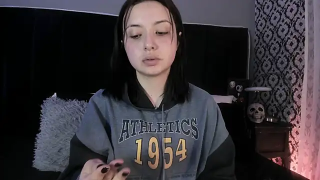 Adeelinee online show from March 27, 7:59 pm