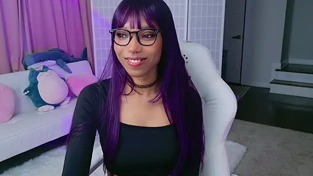 Snapshot of lileviemarie chatting on September 9, 2:10 am lileviemarie online show from September 9, 2:10 am