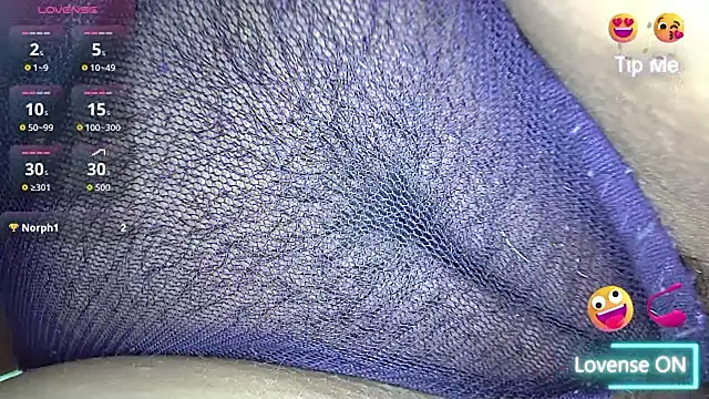 white sexy  online show from March 15, 11:23 pm