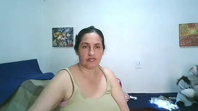 ximenajimenez online show from June 18, 9:53 pm