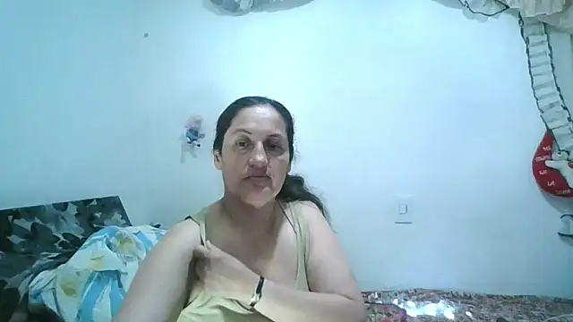 Snapshot of ximenajimenez chatting on November 27, 10:32 pm ximenajimenez online show from November 27, 10:32 pm