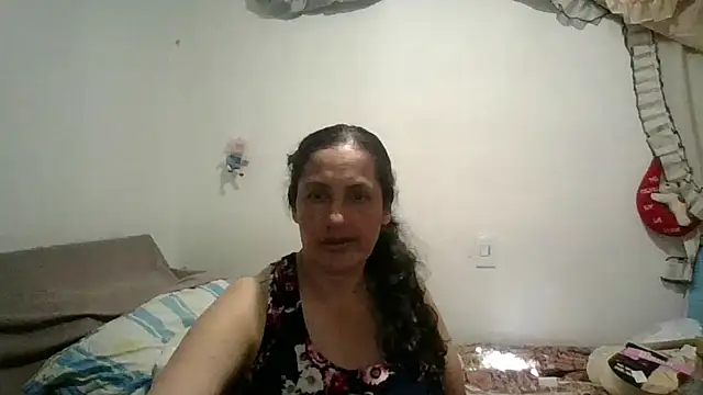 Snapshot of ximenajimenez chatting on October 29, 12:31 am ximenajimenez online show from October 29, 12:31 am