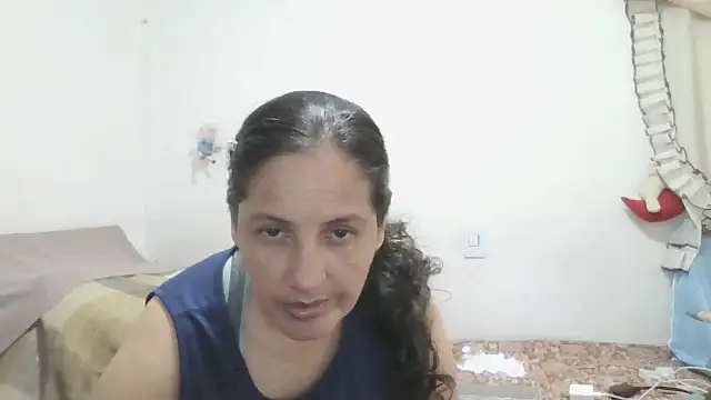 Snapshot of ximenajimenez chatting on October 13, 9:49 pm ximenajimenez online show from October 13, 9:49 pm
