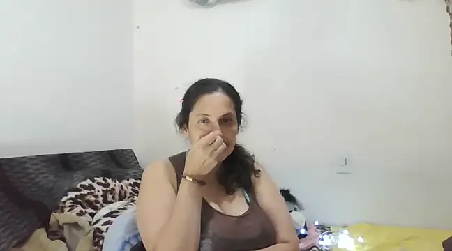 Snapshot of ximenajimenez chatting on March 13, 4:05 am ximenajimenez online show from March 13, 4:05 am