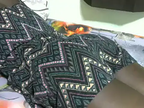 Snapshot of banitah chatting on December 6, 2:29 am banitah online show from December 6, 2:29 am