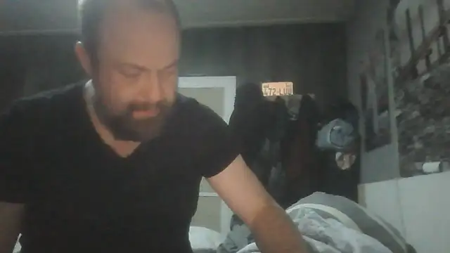 Prehistorixxx2686 online show from January 17, 7:39 pm