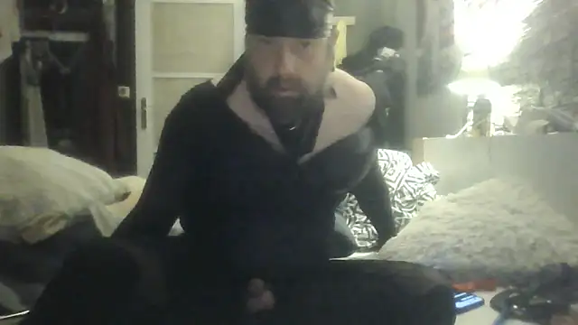 Prehistorixxx2686 online show from March 14, 8:59 pm