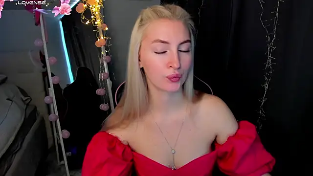 Kimmy powell online show from March 25, 2:44 am