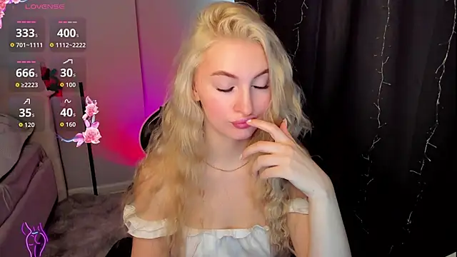 Kimmy powell online show from March 5, 2:52 am