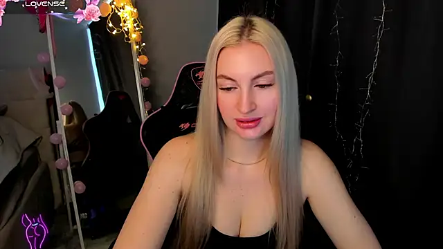 Kimmy powell online show from March 30, 2:46 am