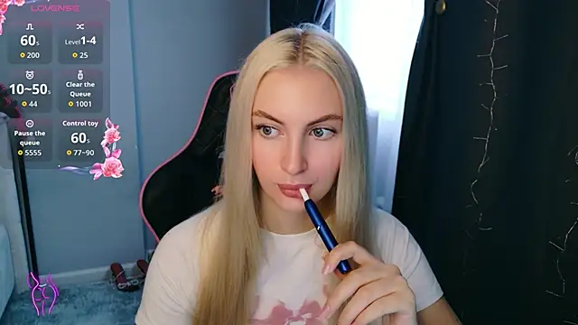 Snapshot of Kimmy_powell chatting on February 1, 3:49 am Kimmy powell online show from February 1, 3:49 am