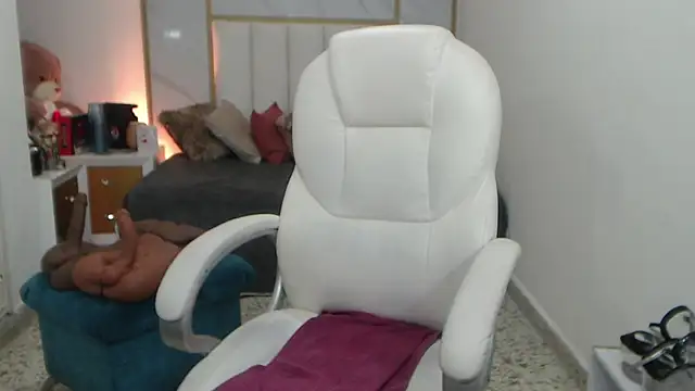 Snapshot of annita_cooper_ chatting on March 4, 6:29 pm annita cooper online show from March 4, 6:29 pm