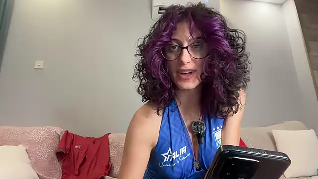 Clitarosaurusrexi online show from June 23, 8:29 pm