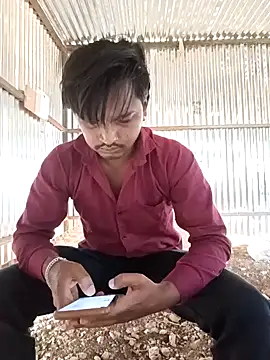 Snapshot of Kartik_bbc_indian chatting on December 11, 10:25 am Kartik bbc indian online show from December 11, 10:25 am