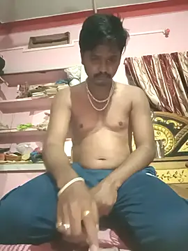 Snapshot of Kartik_bbc_indian chatting on October 17, 12:25 am Kartik bbc indian online show from October 17, 12:25 am