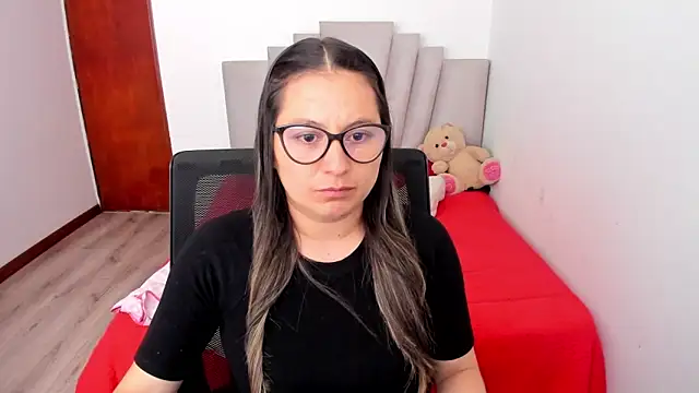 samantha  wilson online show from April 13, 4:22 pm