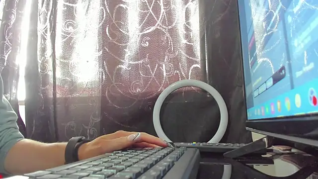 samantha  wilson online show from October 29, 2:49 pm