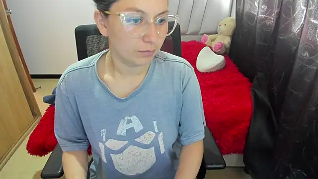 samantha  wilson online show from November 11, 1:28 pm