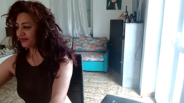 danasantoreal online show from April 14, 7:46 am