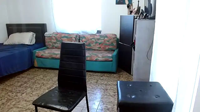 Snapshot of danasantoreal chatting on May 16, 7:29 am danasantoreal online show from May 16, 7:29 am
