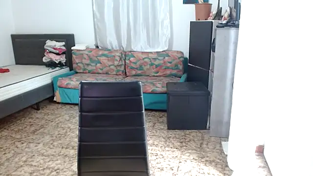 Snapshot of danasantoreal chatting on June 2, 8:03 am danasantoreal online show from June 2, 8:03 am