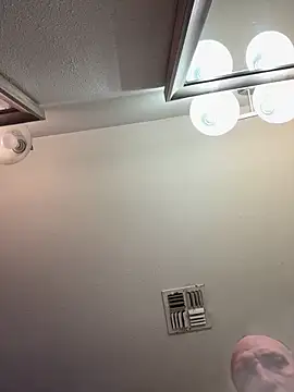 El Gizmo online show from March 17, 6:49 am