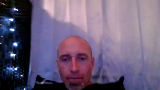 El Gizmo online show from May 9, 4:38 am