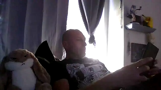 El Gizmo online show from May 19, 4:14 pm