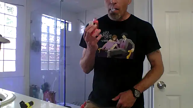 El Gizmo online show from April 16, 10:23 pm