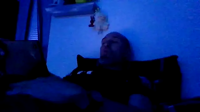 El Gizmo online show from March 18, 9:12 am