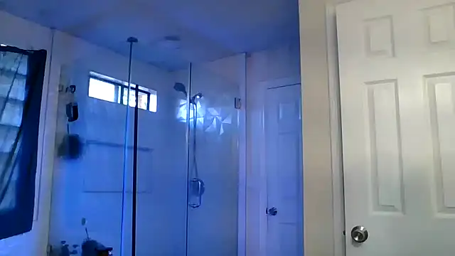 El Gizmo online show from March 12, 6:34 pm