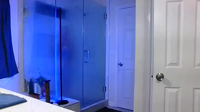 El Gizmo online show from February 25, 10:59 am