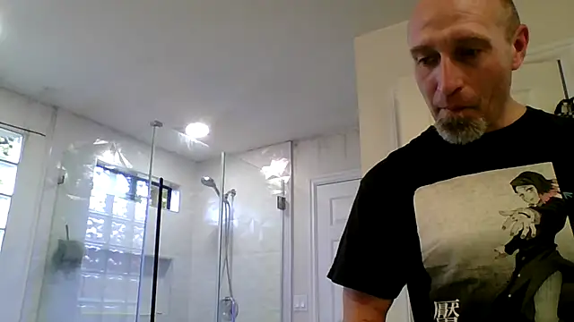 El Gizmo online show from March 20, 7:15 pm