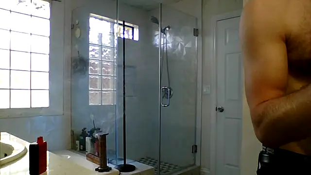 El Gizmo online show from February 20, 8:11 pm