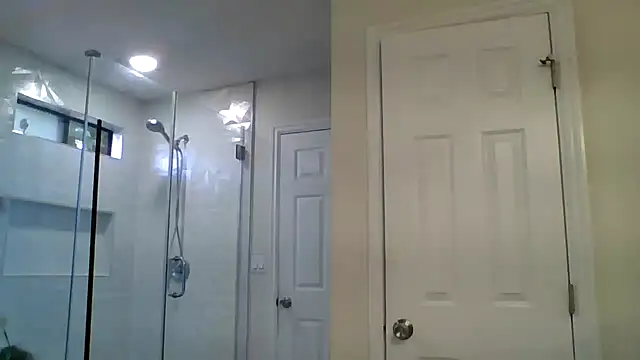 El Gizmo online show from April 8, 5:58 pm