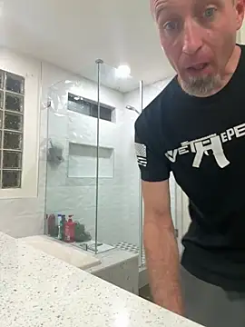 El Gizmo online show from November 12, 12:31 pm