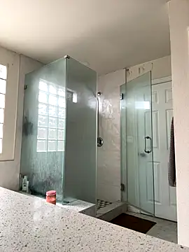 El Gizmo online show from September 28, 4:36 pm