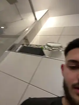 Snapshot of Furko_33 chatting on January 31, 5:10 pm Furko 33 online show from January 31, 5:10 pm