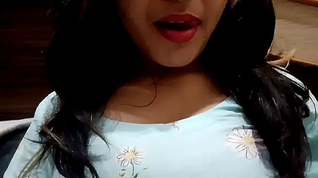 Snapshot of Jatti_punjab_di chatting on February 7, 9:06 am Jatti punjab di online show from February 7, 9:06 am