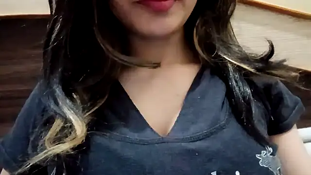 Snapshot of Jatti_punjab_di chatting on February 19, 7:49 am Jatti punjab di online show from February 19, 7:49 am