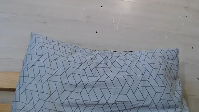 Snapshot of CRISTIINA37 chatting on November 14, 11:36 am CRISTIINA37 online show from November 14, 11:36 am