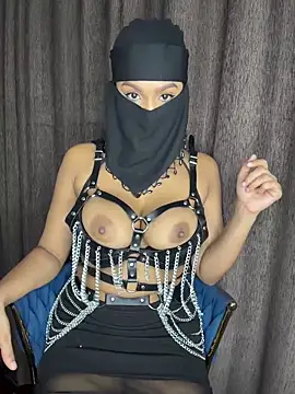 Snapshot of YourThirstySlut chatting on June 1, 9:14 pm YourThirstySlut online show from June 1, 9:14 pm